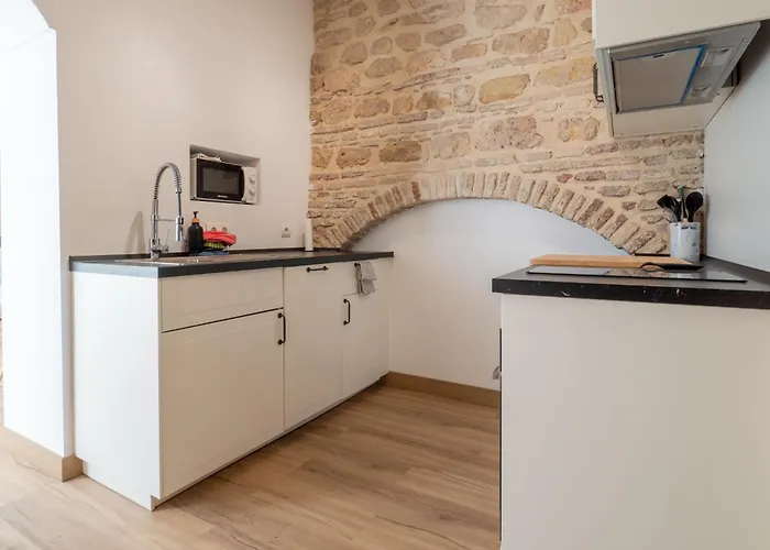 Bhost - Canas Apartament *