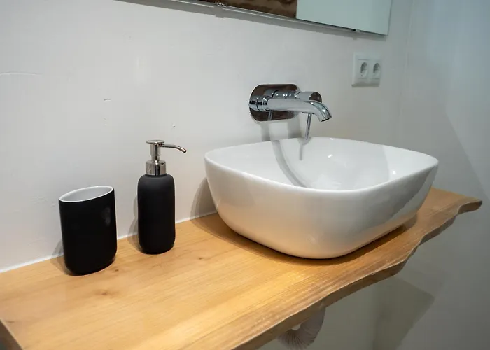 Bhost - Canas Apartament *